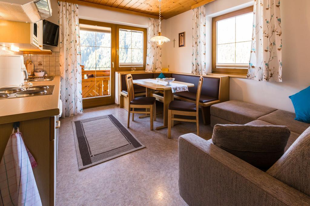 Aparthaus Birkenheim フィルツモース 部屋 写真